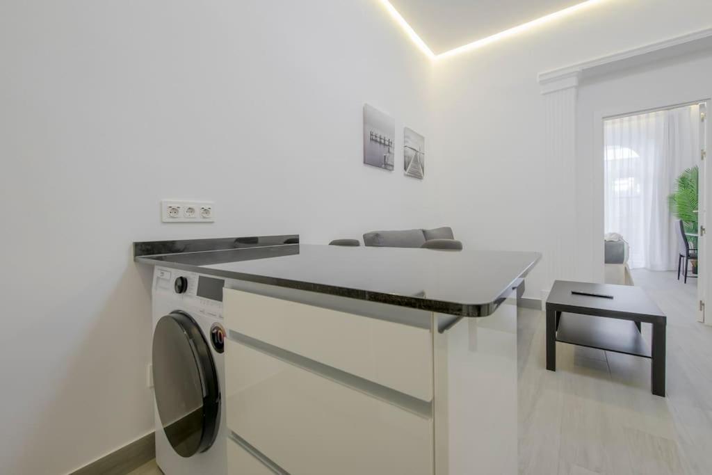 Suara Apartamentos 2 マドリード エクステリア 写真