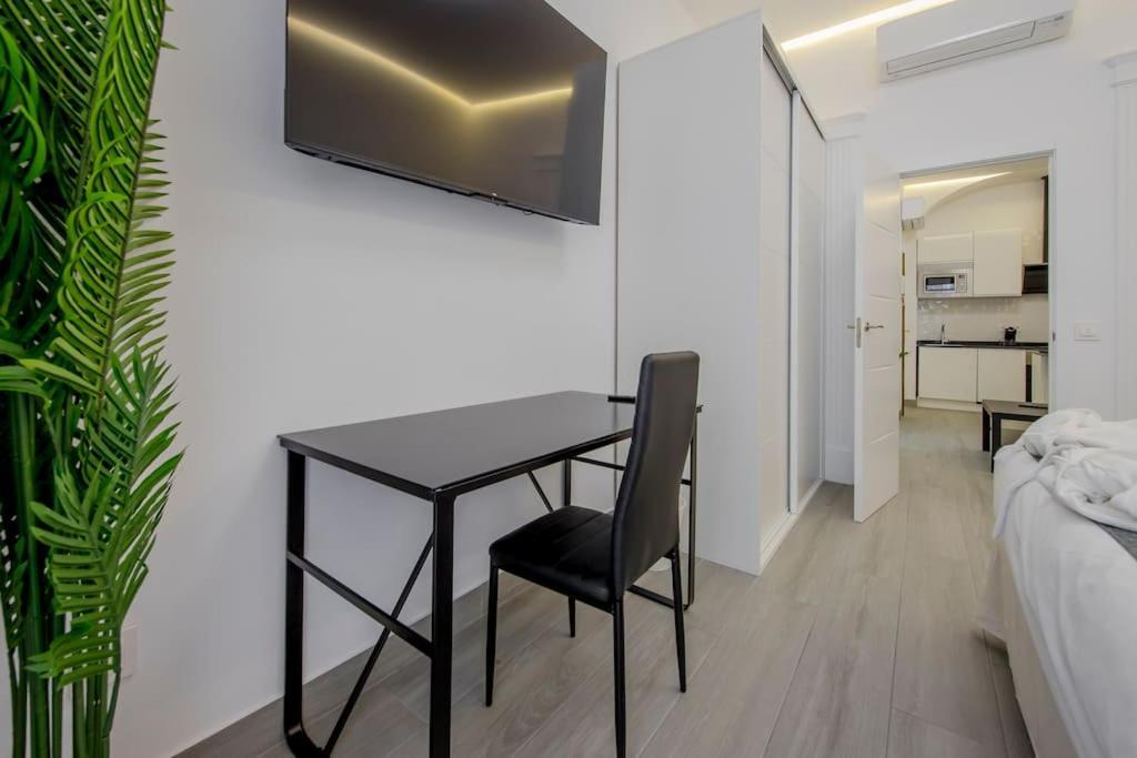 Suara Apartamentos 2 マドリード エクステリア 写真